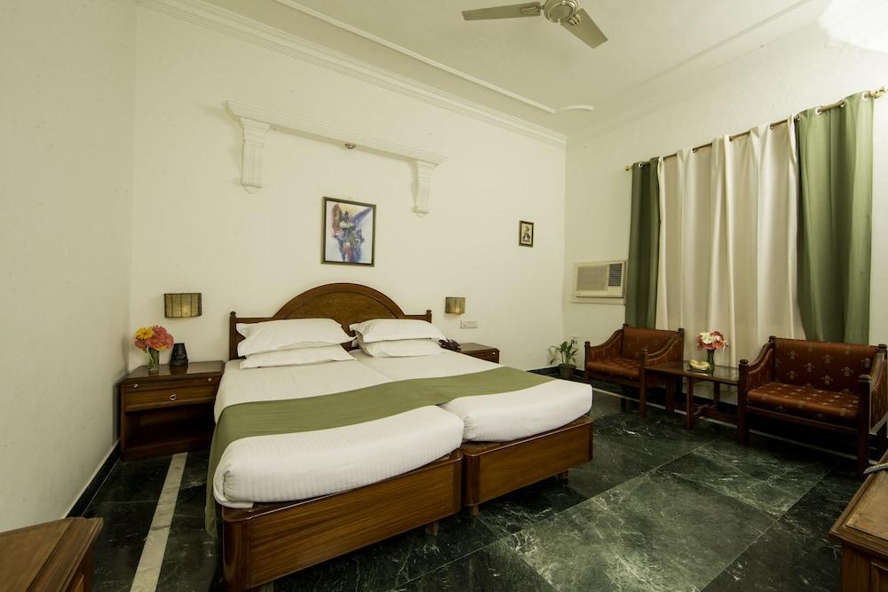Hotel Ranthambore Regency Sawai Madhopur Bagian luar foto