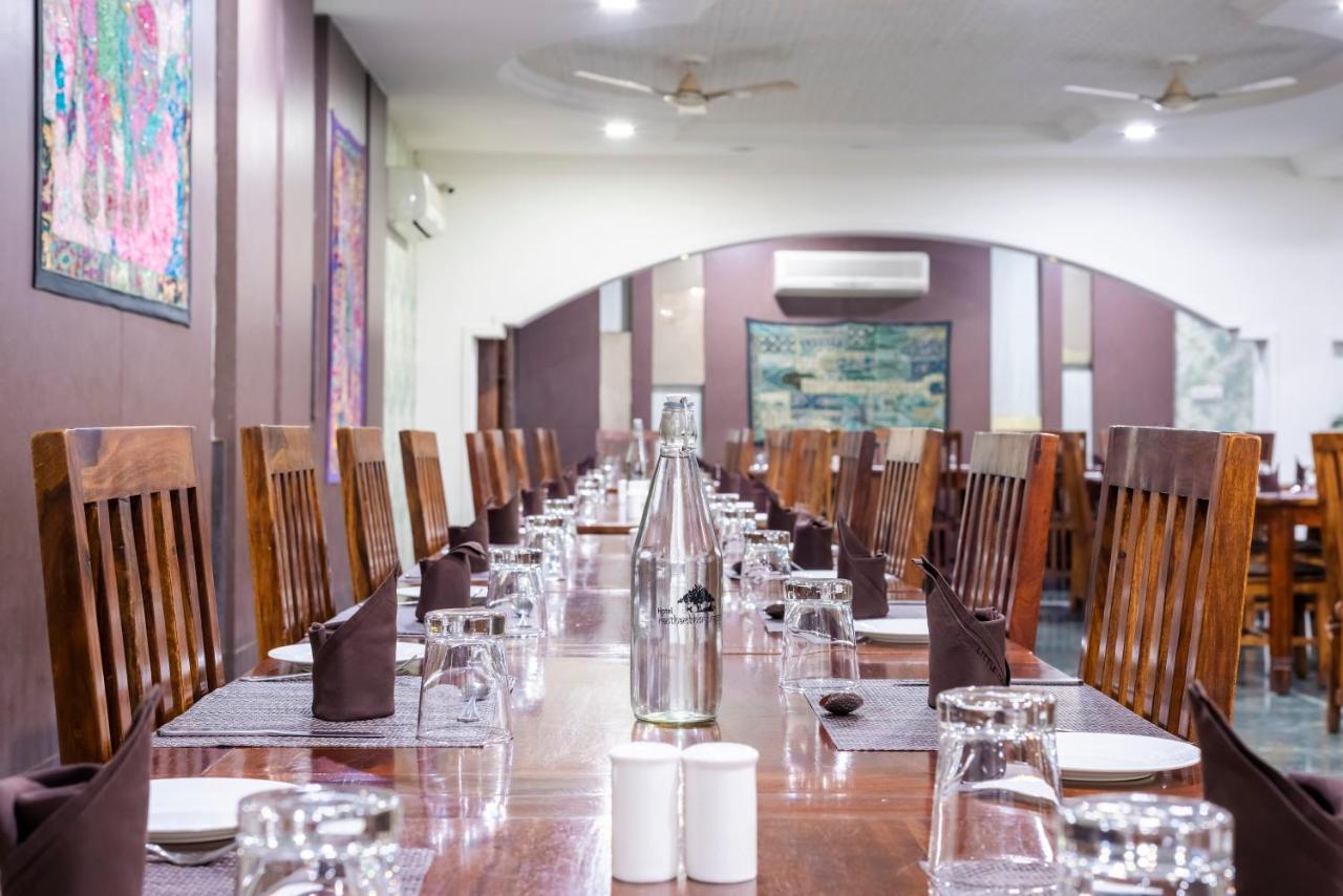 Hotel Ranthambore Regency Sawai Madhopur Bagian luar foto