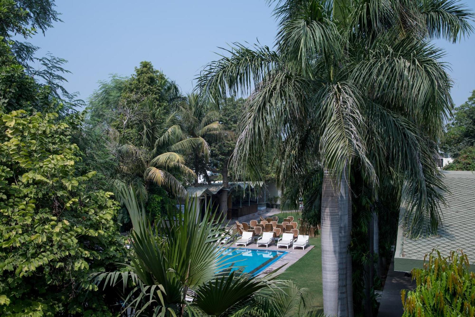 Hotel Ranthambore Regency Sawai Madhopur Bagian luar foto